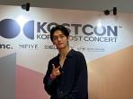 Chen-vokalis-utama-grup-K-pop-EXO-berpose-di-konferensi-pers-KOSTCON-Indonesia-Arena-GBK.jpg