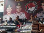 FOTO-PEREDARAN-NARKOTIKA-PENGUNGKAPAN-PMJ-HARI-INI.jpg