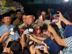 Panglima-TNI-Jenderal-Agus-Subiyanto-melayat-ke-rumah-duka-Marsma-TNI-Fajar-Adriyanto.jpg