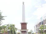 Tugu-Lilin-Kota-Manado.jpg