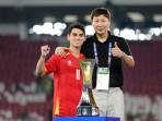 Vietnam-U23-Kim-Sang-sik-Khuat-Van-Khang-Piala-AFF-U23-2025.jpg