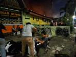 Muncul Tiba-tiba Langsung Membesar, Api Diduga Berasal dari Dalam Pasar Taman Puring