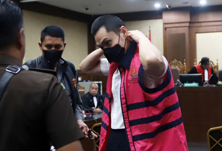 Harvey Moeis di Vonis Lebih Ringan dari Tuntutan JPU