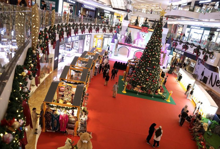 Semarak Natal di Lippo Mall Kemang