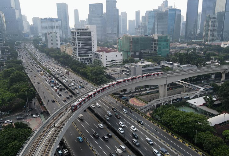 Longspan LRT Kuningan Dianggap Bermasalah