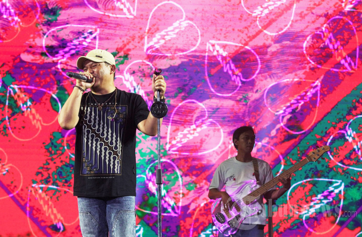 Aksi-Panggung-Wali-Band-di-Indonesia-Arena-GBK-Senayan_20250615_151327.jpg