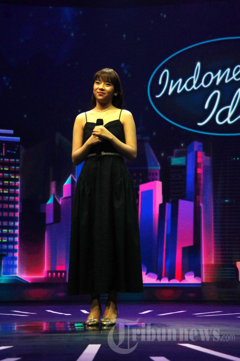 Anggis Tampil dalam Babak Final Showcase 1 Indonesian Idol XII, Foto 17 ...