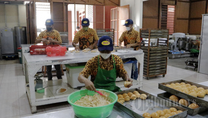 Roti Titan 88 Tangerang Kembali Bangkit, Foto 3 #1905576 - TribunNews.com