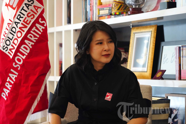 Wakil Ketua Dewan Pembina PSI Grace Natalie, Foto 1 #1959751