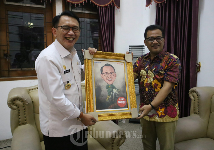 Wapemred Super Ball Bertemu Dengan PJ Bupati Bekasi Dani Ramdani, Foto ...