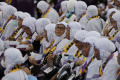 Kedatangan Jamaah Calon Haji di Asrama Haji Pondok Gede