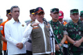 TNI-Berangkatkan-Bantuan-Kemanusiaan-Indonesia-untuk-Myanmar_20250401_212127.jpg