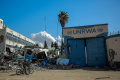 markas-unrwa-hancur-dibombardir-israel_20240219_103139.jpg
