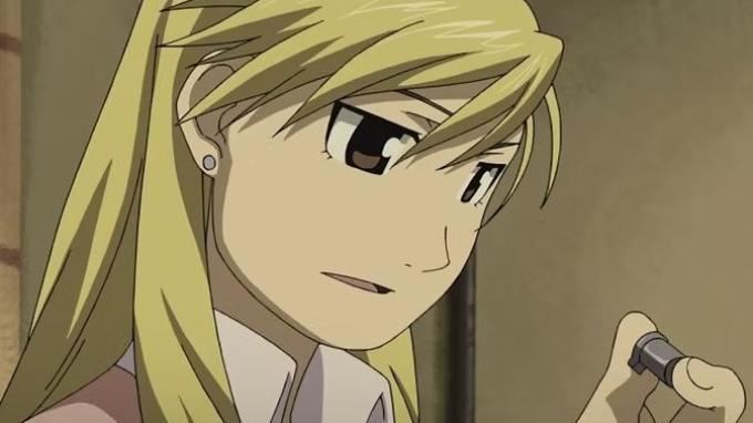 Riza Hawkeye adalah seorang Ksatria dalam Baju Zirah Berkilau (Anime: Fullmetal Alchemist: Brotherhood). 10 Waifu Anime yang Disukai Para Wibu Sejak Kecil, Nami dan Bu Kades Konoha Masuk Dalam Daftar