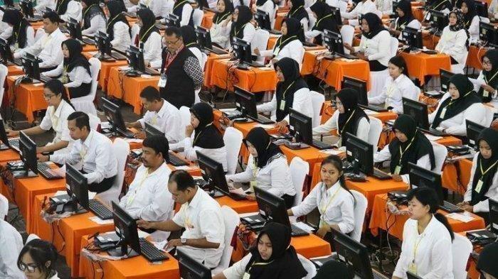 Simak benda apa saja yang dilarang dibawa peserta saat tes SKD CPNS 2024.