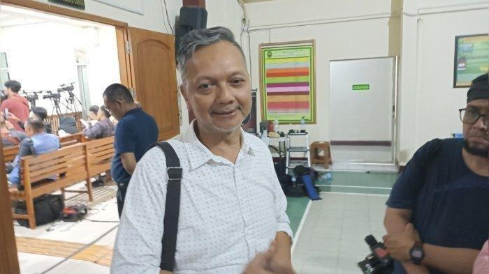 Ahli Kedokteran Forensik, Budi Suhendar.