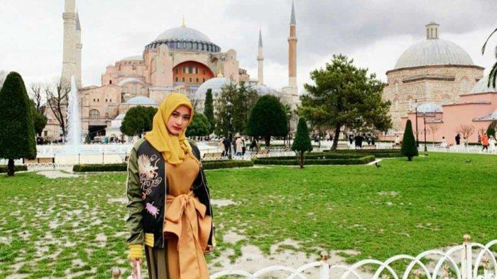 Amel Alvi - TribunnewsWiki.com