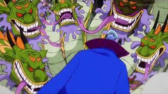 Terlihat Orochi mendesak balik Kozuki Hyori, tapi Denjiro datang dan akan memenggal kepala Orochi. 14 Buah Iblis Mythical Zoan yang Paling Terkenal di Serial One Piece: Ada Milik Gorosei hingga Kaido.