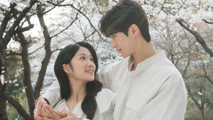 Drama Korea Lovely Runner - 2024