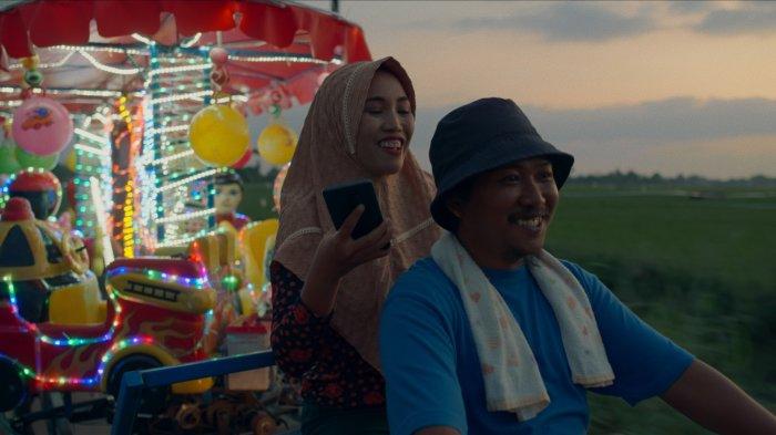 Film Basri & Salma in a Never-ending Comedy