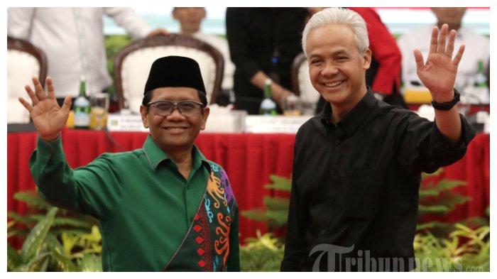 Ganjar Pranowo dan Mahfud MD saat pengumuman bakal calon wakil presiden dari PDIP di Kantor DPP PDI Perjuangan, Jakarta, Selasa, (18/10/2023).