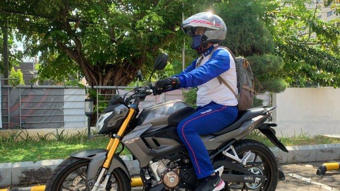 Ilustrasi safety riding