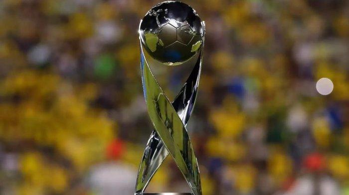 Ilustrasi trofi Piala Dunia U-17.