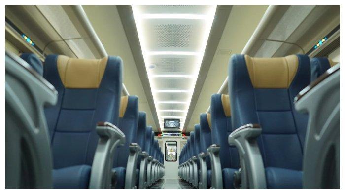 Interior kabin kereta ekonomi Stainless Steel New Generation yang akan digunakan KA Lodaya mulai 1 Mei 2024.