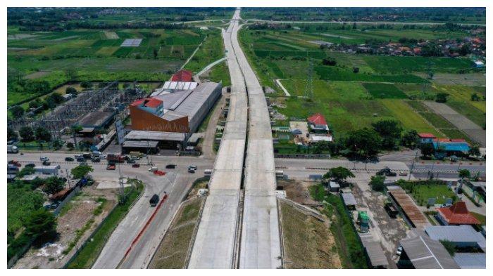 Kementerian PUPR akan mengoperasikan 7 ruas Jalan Tol fungsional selama Lebaran 2024, salah satunya yakni Jalan Tol Solo - Yogyakarta - YIA Kulonprogo Seksi Colomadu - Klaten sepanjang 22,3 Km