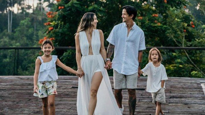 Jennifer Bachdim dan Keluarga Kecilnya