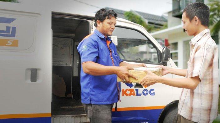 KAI Logistik juga menyediakan layanan antar jemput paket untuk pelanggan.