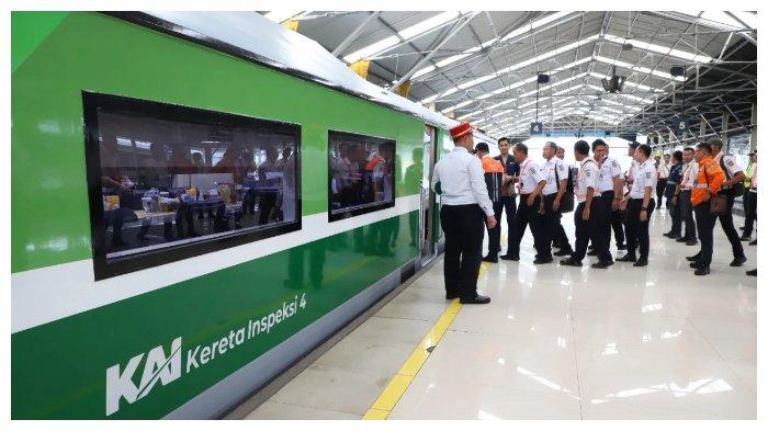 Jajaran direksi KAI melakukan inspeksi jelang Angkutan Lebaran 2024.
