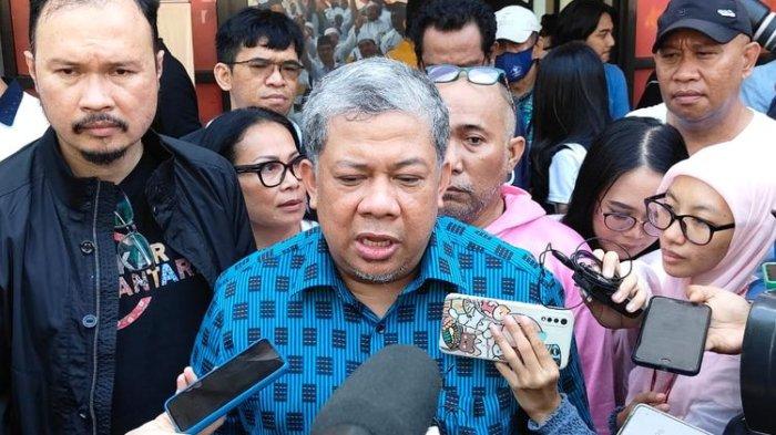 Wakil Ketua Umum Partai Gelora Fahri Hamzah di Rumah Besar Relawan Prabowo 08, Slipi, Jakarta, Senin (11/9/2023).