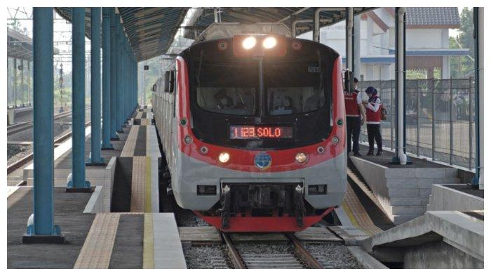 PT KCI melakukan penyesuaian jadwal KRL Jogja-Solo menjadi 30 kali perjalanan di akhir pekan ini.