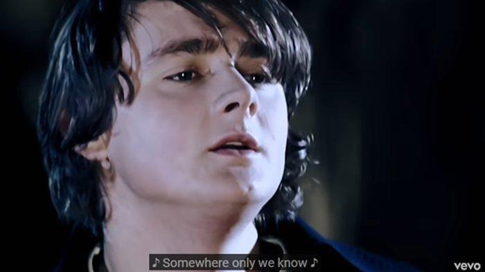 Somewhere Only We Know Lirik Lagu yang Membuat Hati Bergetar
