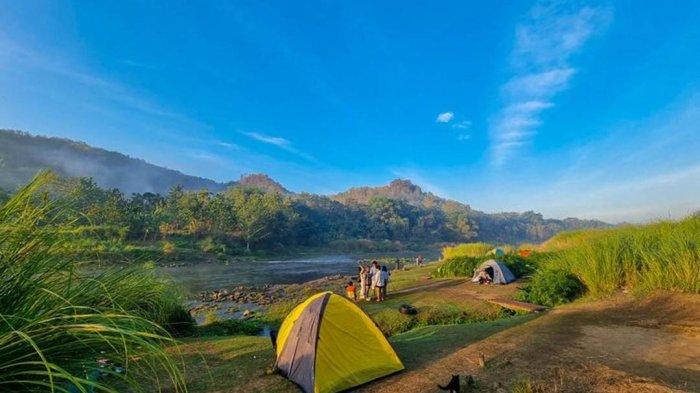 Keindahan Potrobayan River Camp Yogyakarta.