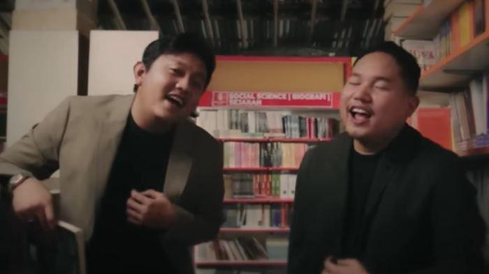 Lirik dan Terjemahan Lagu Sanes - Guyon Waton Feat Denny Caknan: Ngancani Nanging Ora Iso Nduweni