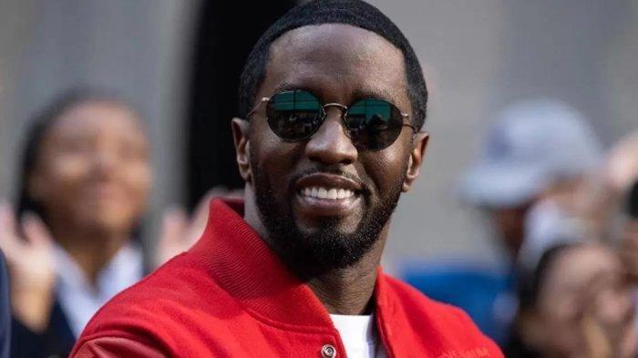 P Diddy juga memiliki julukan Sean Love Combs
