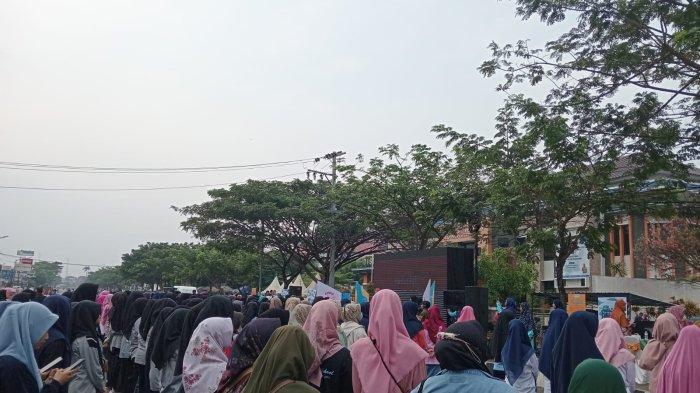 PW Nasyiatul Aisyiyah Jawa Tengah Gelar Aksi Bela Palestina di Car Free Day