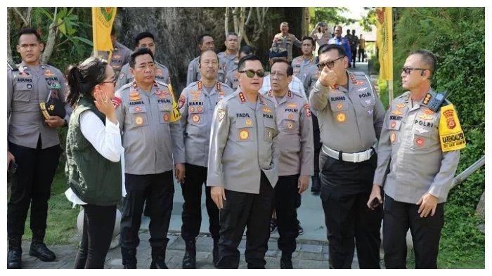 Kabarhakam Polri Komjen Pol Fadil Imran tengah mengecek kesiapan pelaksanaan KTT World Water Forum yang akan diadakan di Bali.