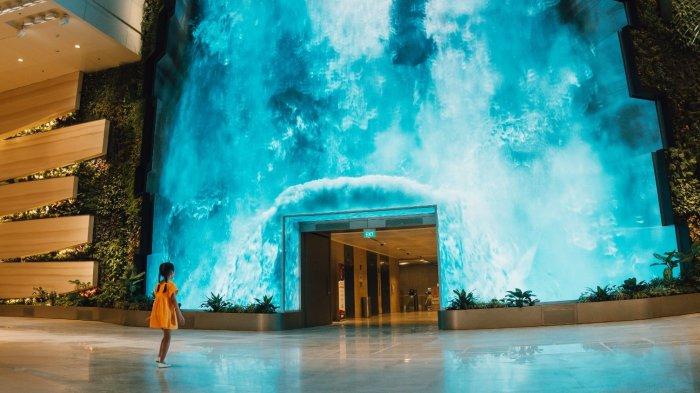 The Wonderfall Changi Airport