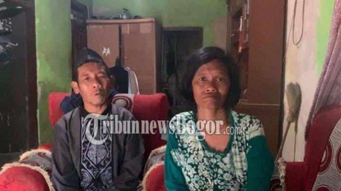 Baliah, sosok pengemis di kawasan wisata Gunung Bunder yang sedang viral bersama suaminya Ropik, Jumat (12/1/2024).