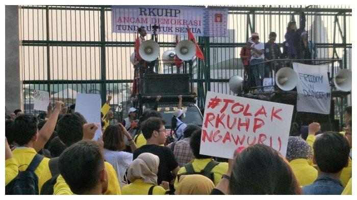 Tolak RKUHP dan RUU KPK, Beberapa Wilayah Ini Bakal Kembali Gelar Aksi ...
