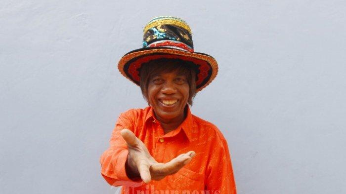 Sosok Pak Tarno, pesulap yang kondang dengan jargon 