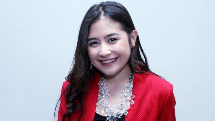 Pemain film Prilly Latuconsina