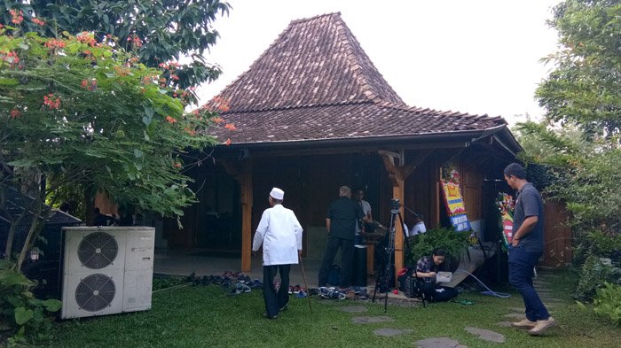 Suasana rumah Anies Baswedan di kawasan Cilandak jelang pelantikan, Senin (16/10/2017)