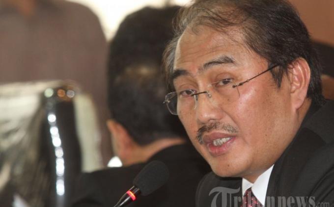 Ketua MKMK Jimly Asshiddiqie akan membacakan putusan MKMK soal batasan usia capres-cawapres.
