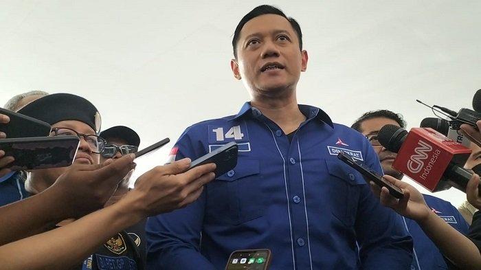 Ketua Umum Partai Demokrat Agus Harimurti Yudhoyono (AHY) hadiri acara Apel Siaga Perubahan di SGBK, Minggu (16/7/2023).
