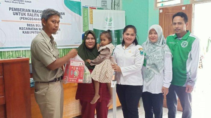 Bantu Pemerintah Indonesia dalam percepatan penurunan stunting, Asian Agri melakukan peran penting dalam pemenuhan gizi bagi ibu dan anak.