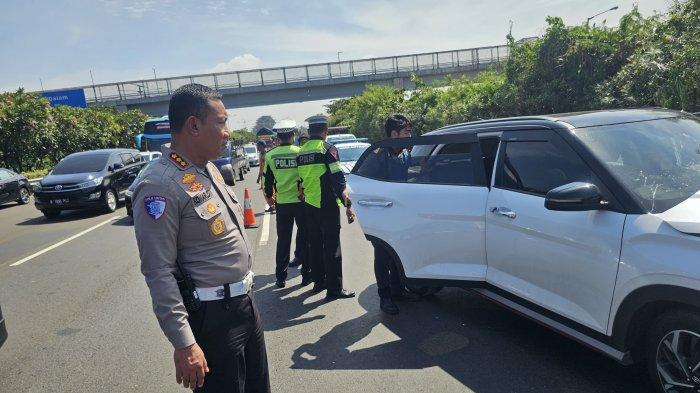 Kecelakaan Hari Ini, Hyundai Creta Tabrak Mobil Pikap di Tol Jagorawi ...